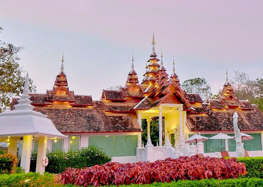Chiang Mai Province Mae Taeng Exterior Detail