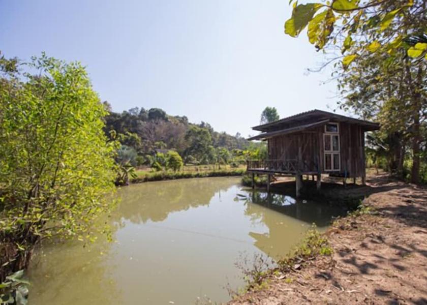 Chiang Mai Province Mae Taeng Facade