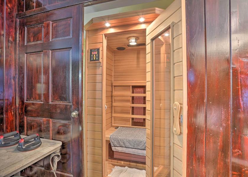 Pennsylvania Hawley Interior Entrance