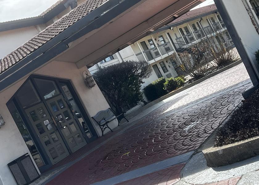 Texas Longview Exterior Detail