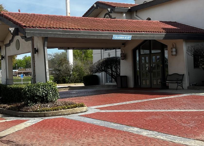 Texas Longview Exterior Detail