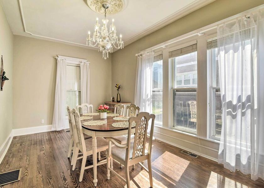 Ohio Bowling Green Interior Entrance