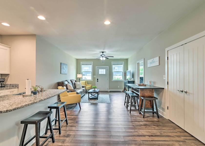 Ohio Bowling Green Interior Entrance