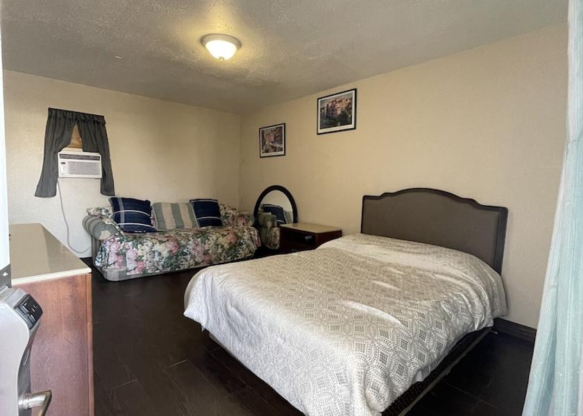 California Ontario Room