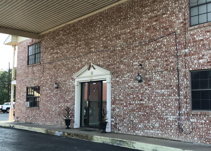 North Carolina Graham Exterior Detail