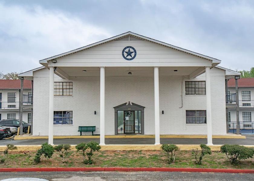 North Carolina Graham Exterior Detail