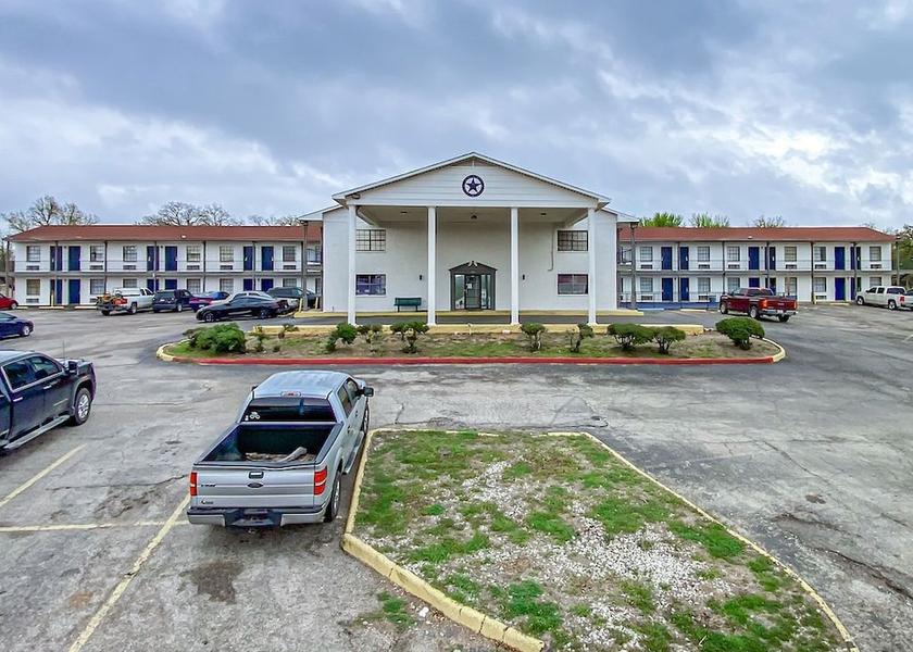 North Carolina Graham Exterior Detail