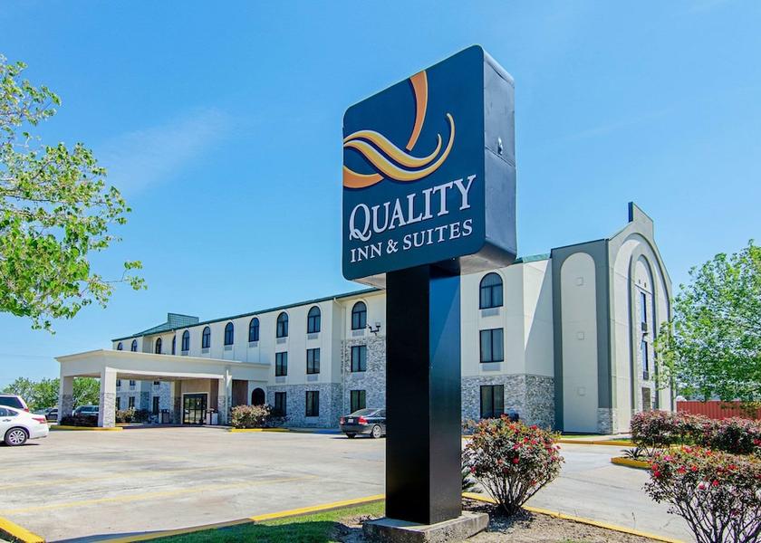 Louisiana Gonzales Exterior Detail