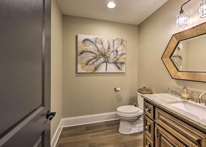 New Hampshire Lebanon Interior Entrance