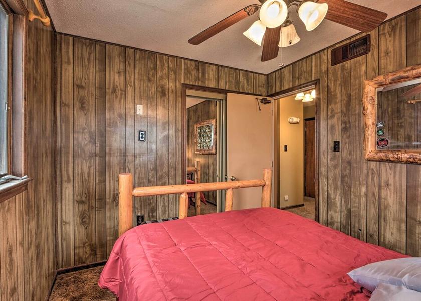 Mississippi Fulton Interior Entrance