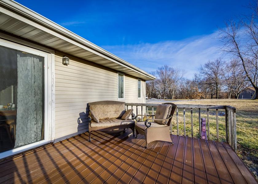 Mississippi Fulton Interior Entrance