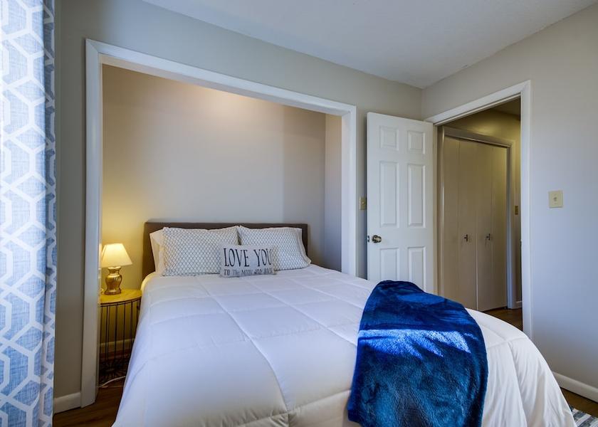 Mississippi Fulton Interior Entrance