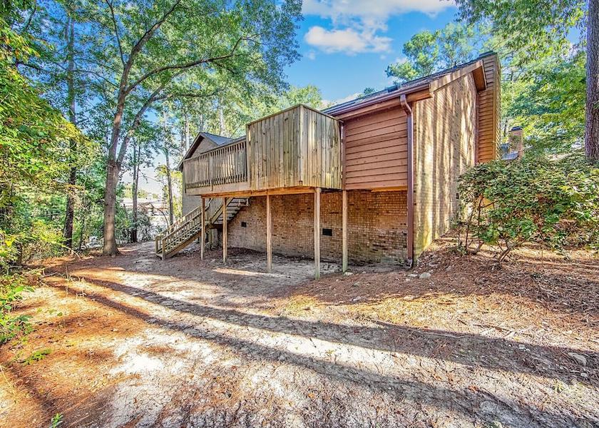 Georgia Fayetteville Exterior Detail