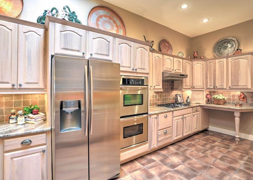 Georgia Fayetteville Interior Entrance