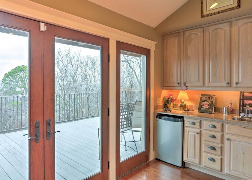 Georgia Fayetteville Interior Entrance