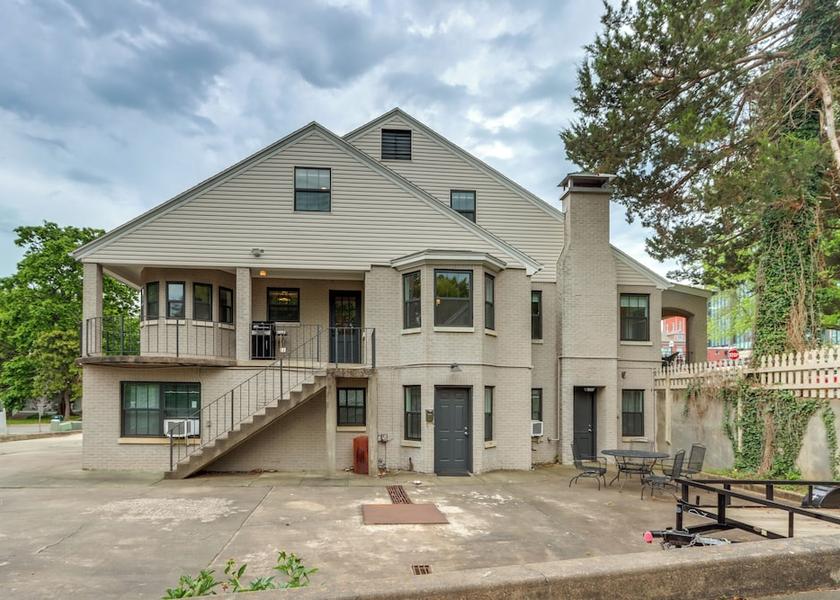 Georgia Fayetteville Interior Entrance