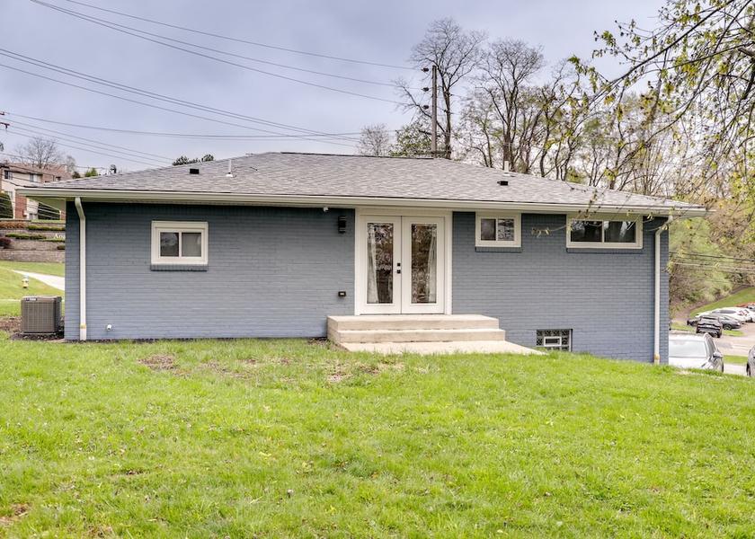 Alabama Monroeville Interior Entrance