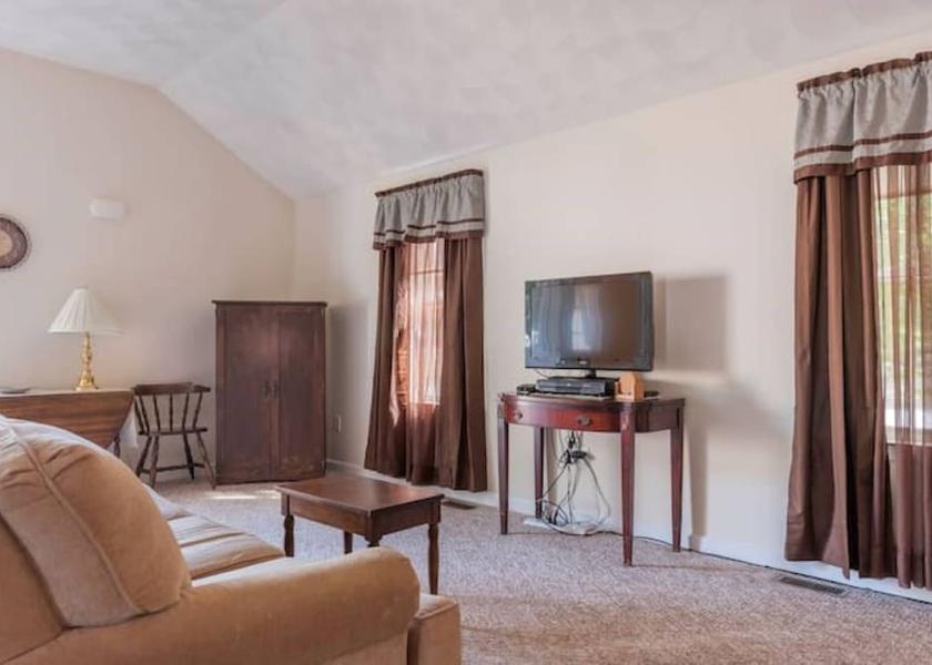 Vermont Lowell Exterior Detail