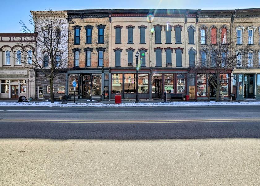 Vermont Lowell Interior Entrance
