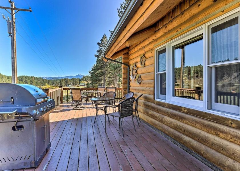 South Dakota Hill City Interior Entrance