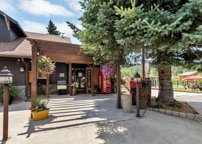 South Dakota Hill City Facade