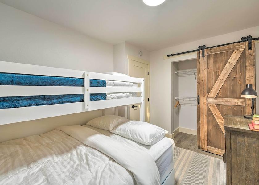 Washington Blaine Interior Entrance