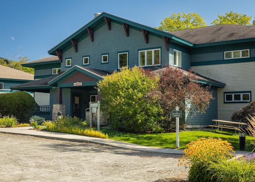 Kentucky Jeffersonville Facade