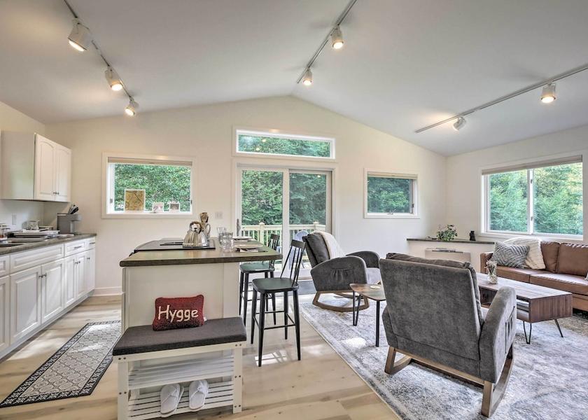 Kentucky Jeffersonville Primary image