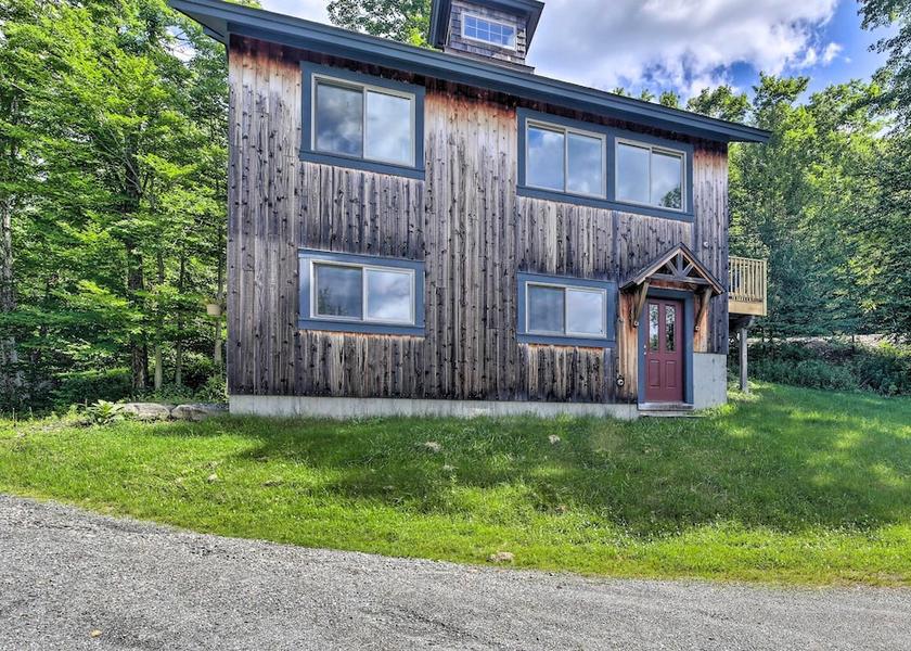 Kentucky Jeffersonville Interior Entrance