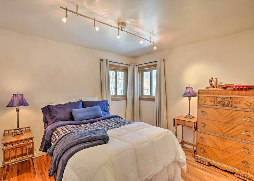 Colorado Lakewood Interior Entrance