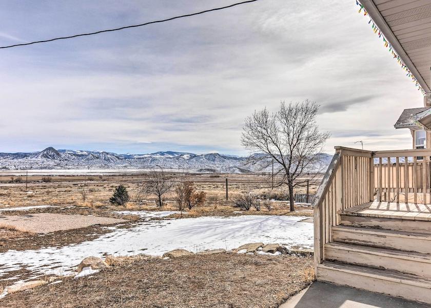 Illinois Aurora Interior Entrance