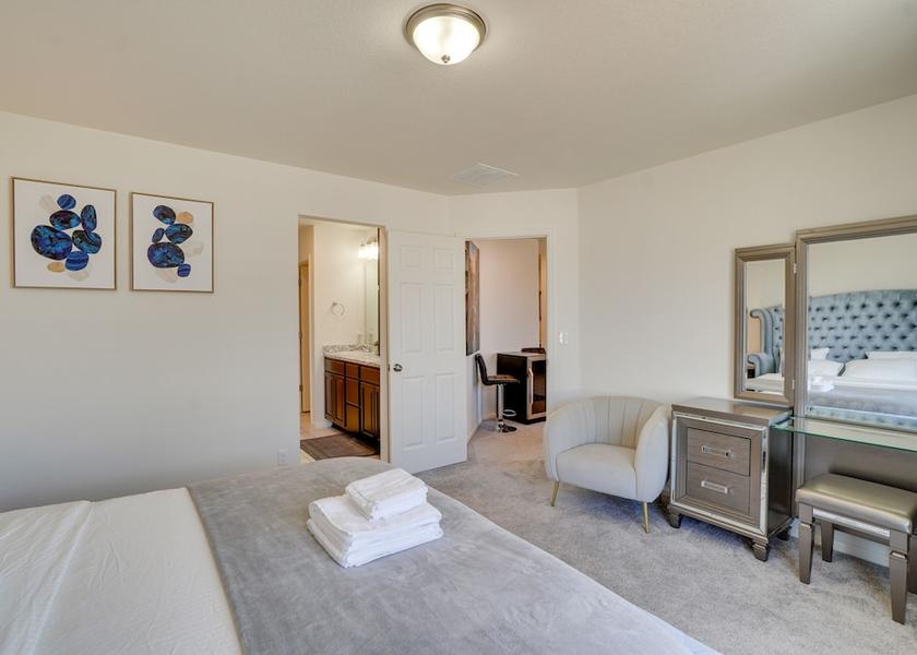 Illinois Aurora Interior Entrance