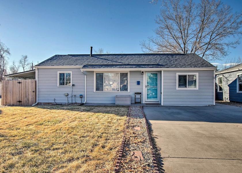 Illinois Aurora Interior Entrance