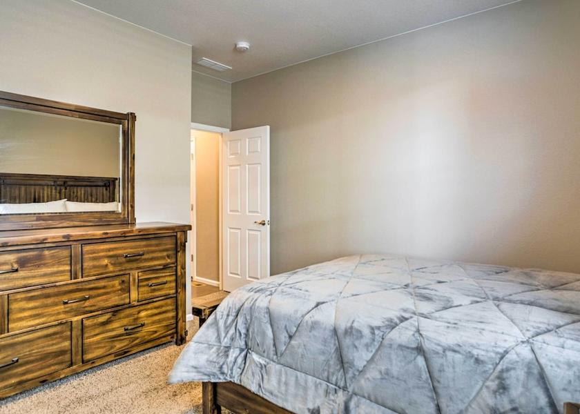 Illinois Aurora Interior Entrance