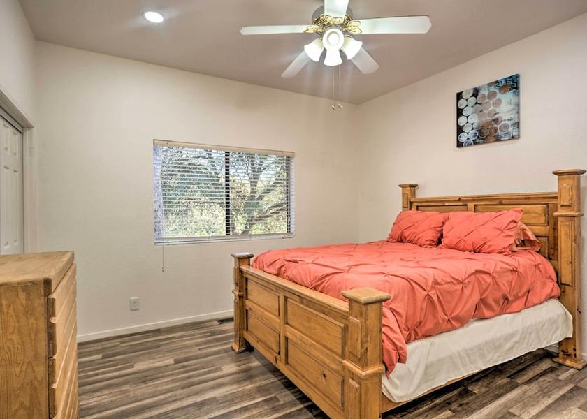 California Oakhurst Interior Entrance