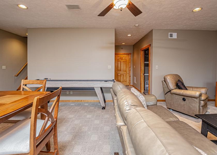 Tennessee Oakland Room