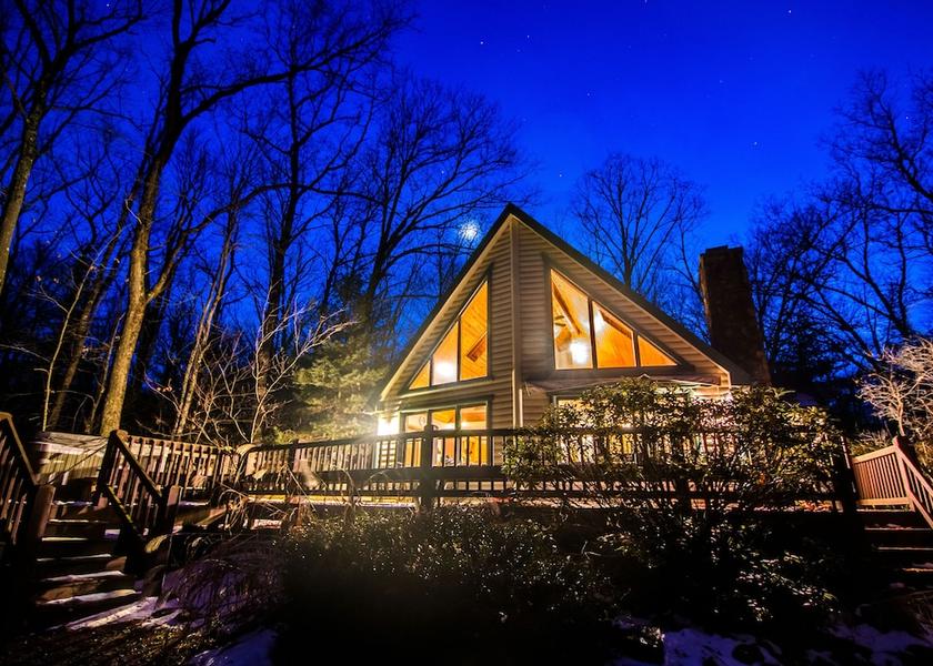 Tennessee Oakland Exterior Detail