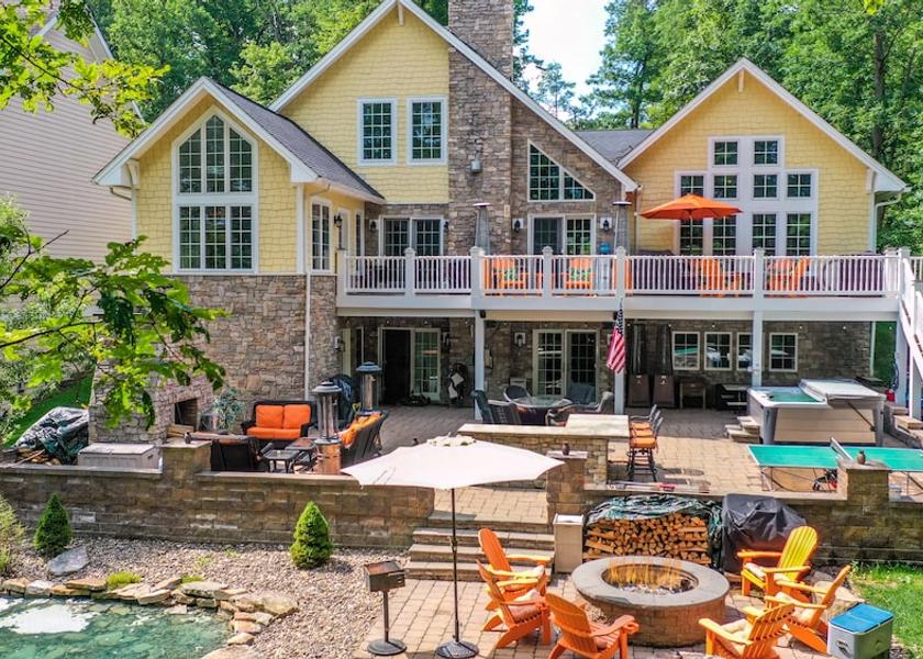 Tennessee Oakland Primary image