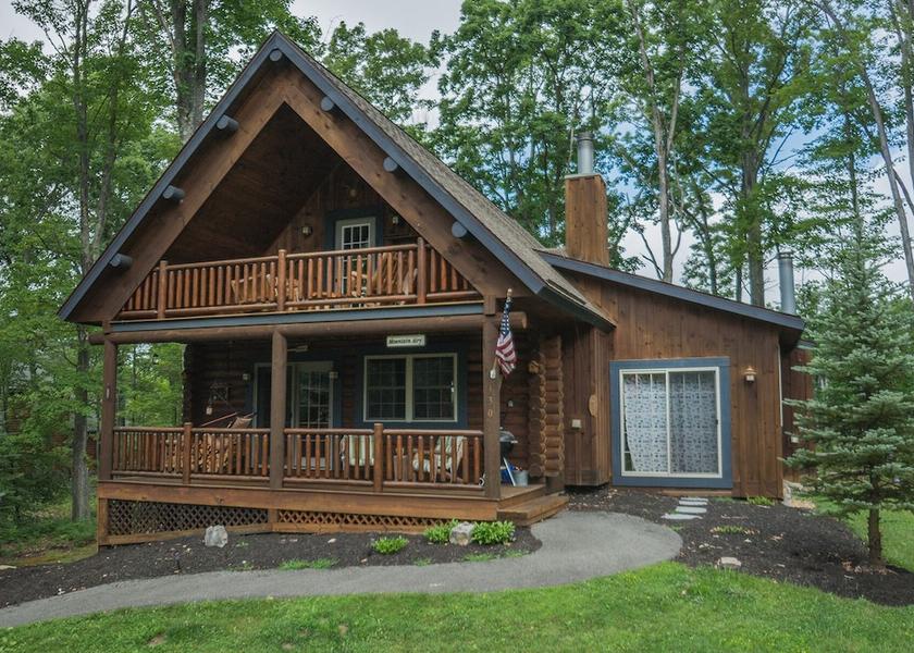 Tennessee Oakland Exterior Detail