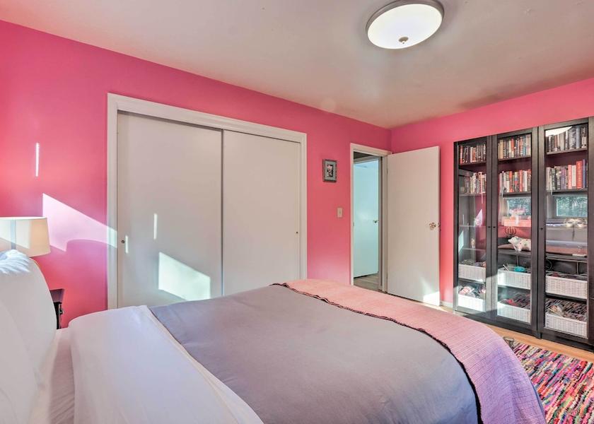 Minnesota Woodbury Interior Entrance