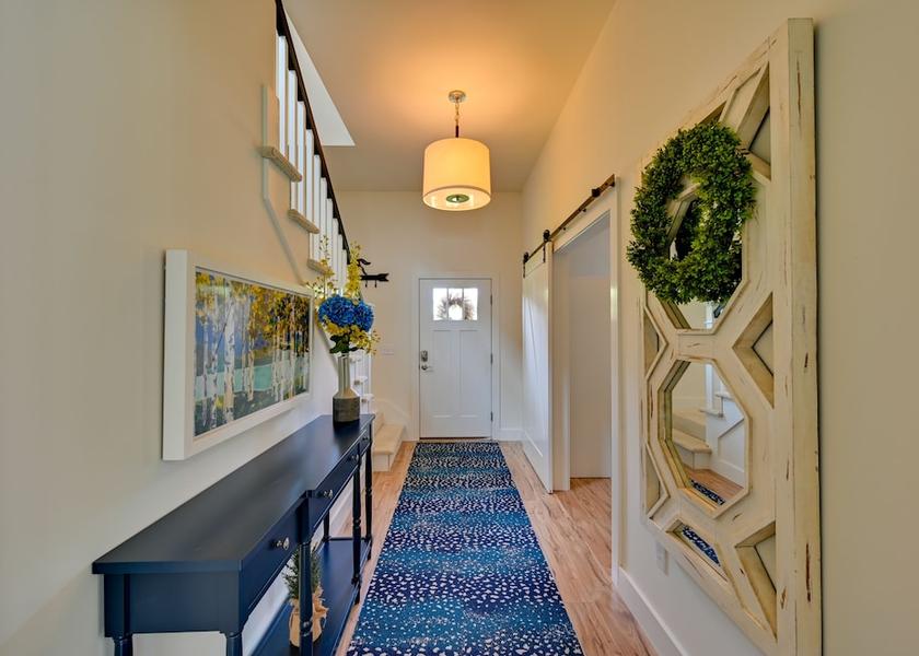 New Hampshire Campton Interior Entrance