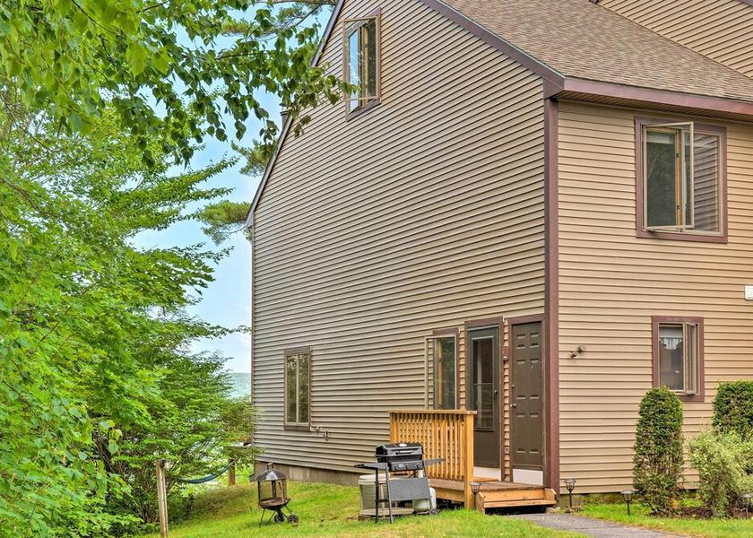 New Hampshire Campton Interior Entrance