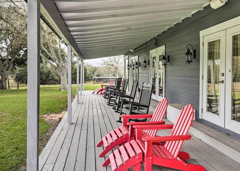 Texas La Grange Primary image