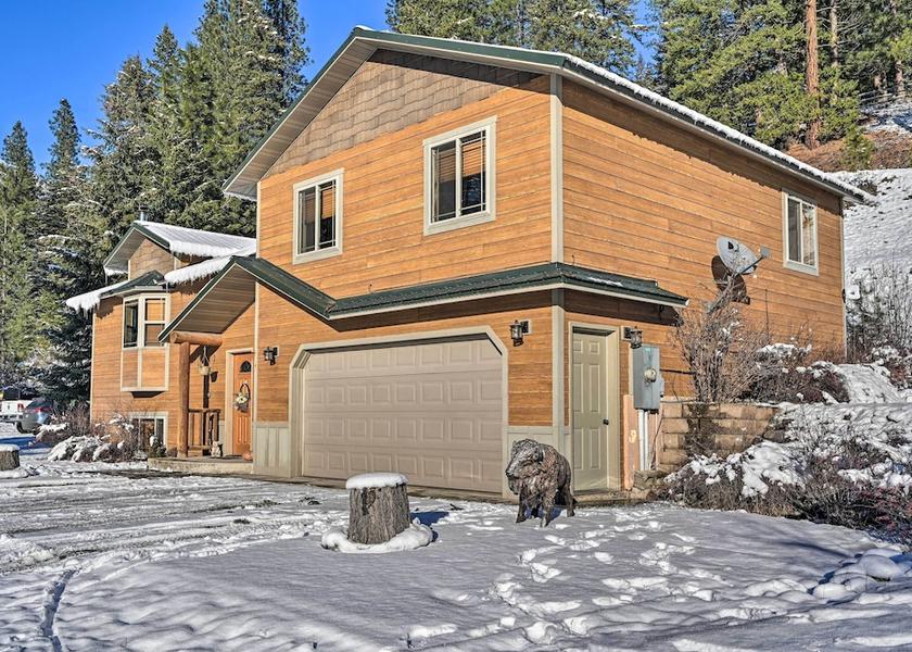 Minnesota Superior Interior Entrance