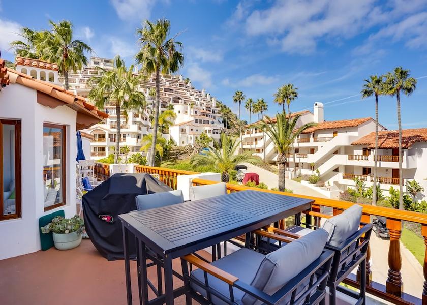 California Avalon Interior Entrance