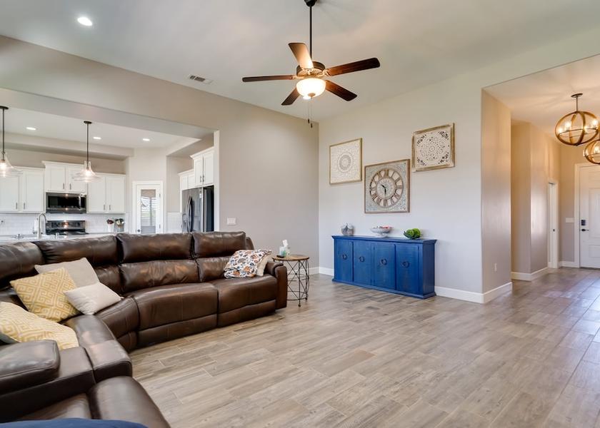 California Carlsbad Interior Entrance