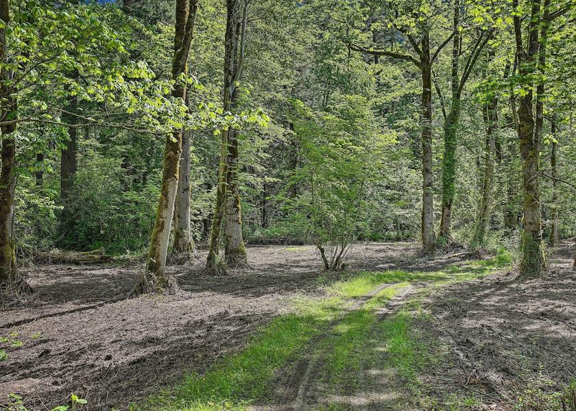 Oregon North Bend Interior Entrance