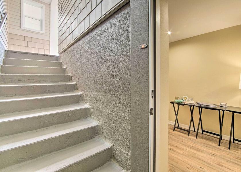 Oregon North Bend Interior Entrance