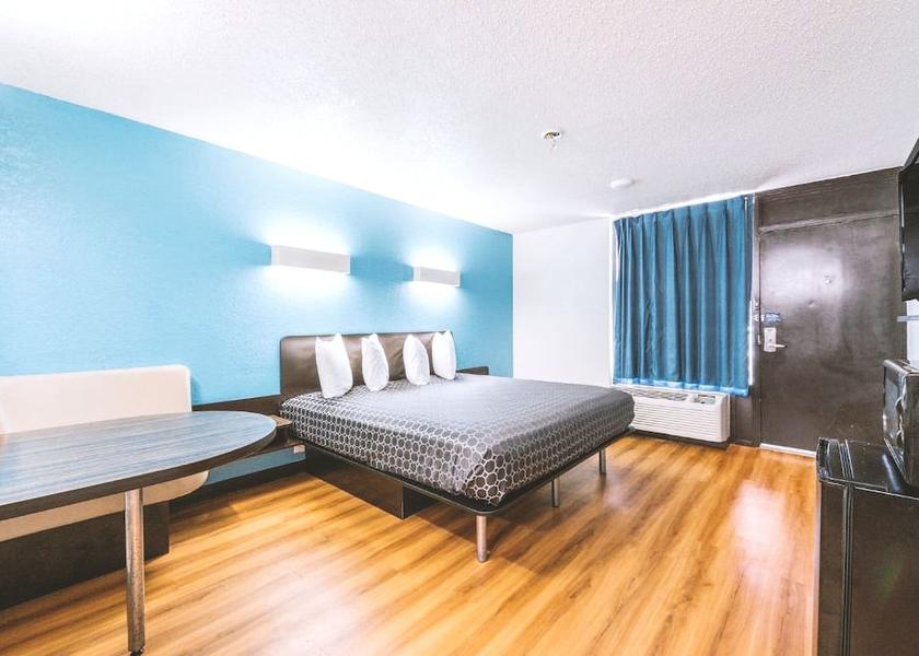 Minnesota Fairmont Room
