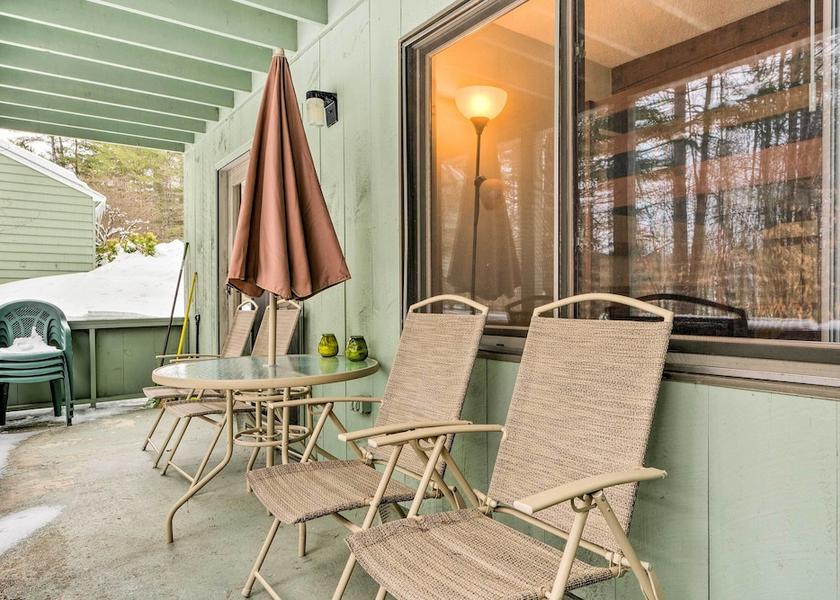 Tennessee Bartlett Interior Entrance